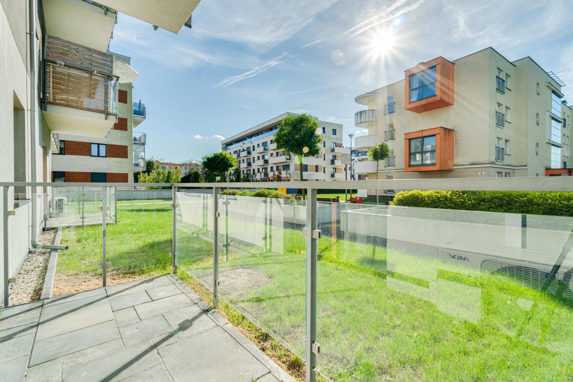 Modern Suites Koszyka 45 Opole Extérieur photo